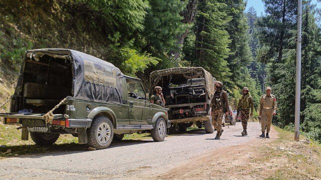 Security forces exchange fire with militants who killed 4 Army soldiers in Jammu and Kashmir’s Doda