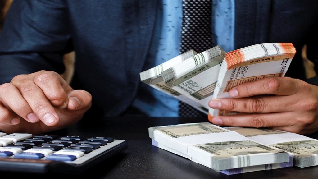 Pension Calculation : प्राइवेट जॉब में हैं तो कितनी बनेगी पेंशन, PF के लिए कटता है पैसा तो इस फॉर्मूले से करें कैलकुलेट, मिल जाएगा जवाब