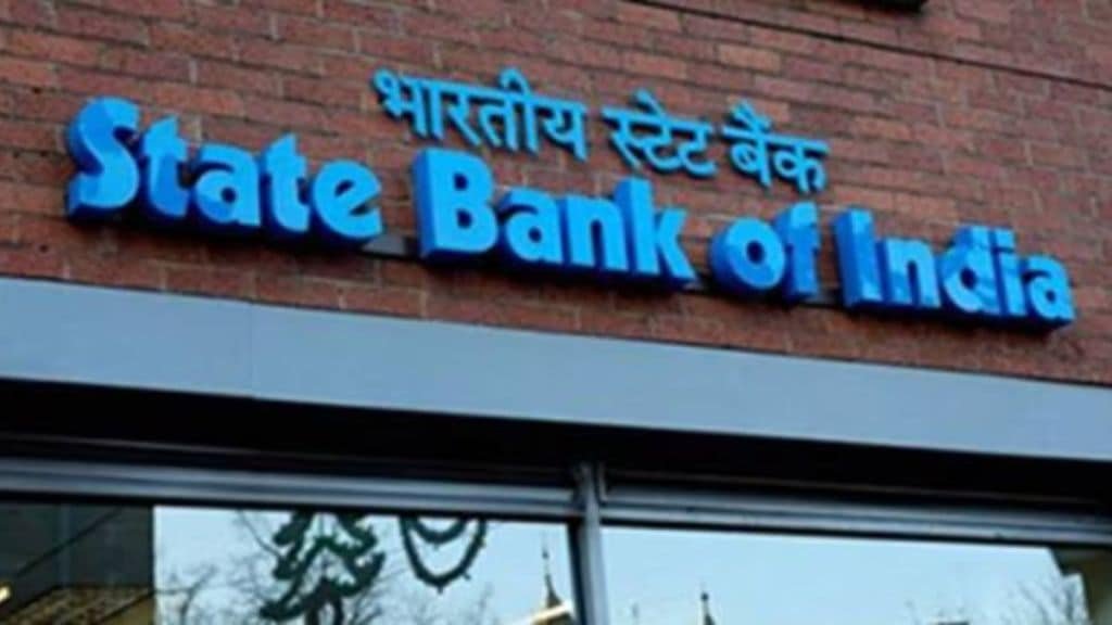 SBI ने FASTag के नए डिजाइन को किया लॉन्च, कम होगा ट्रेवल टाइम; चेक करें पूरी डिटेल